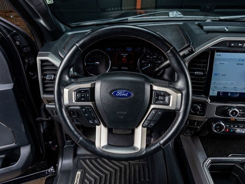 Used 2022 Ford F250 Platinum image 18