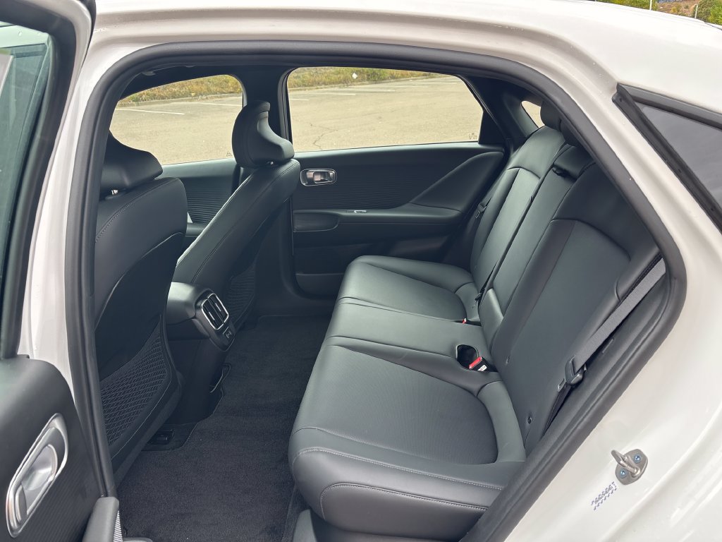 Certified 2023 Hyundai Ioniq 6 SEL AWD/4WD image 14