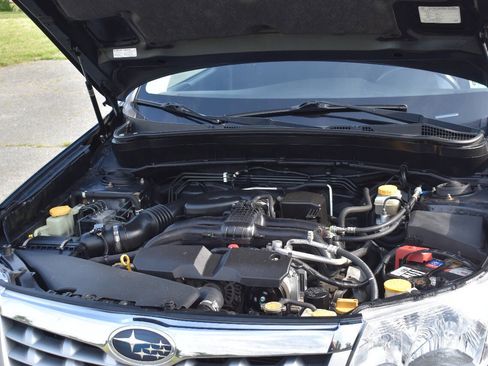 Used 2012 Subaru Forester 2.5X Premium w/ Popular Pkg 3 image 34