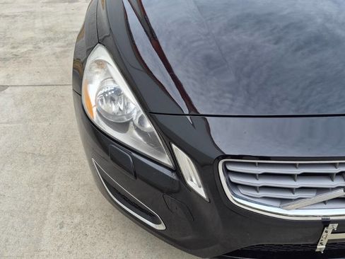 Used 2013 Volvo S60 T5 image 16