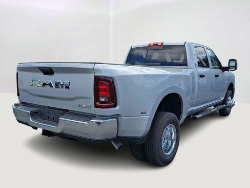 New 2026 RAM 3500 Tradesman AWD/4WD image 3
