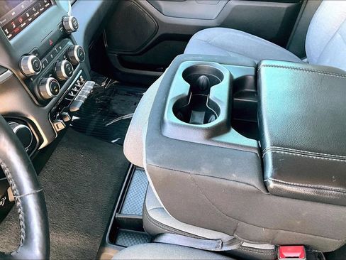 Used 2020 RAM 1500 Big Horn AWD/4WD image 17