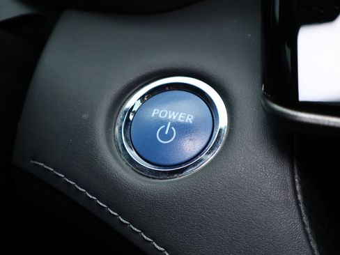 Used 2022 Toyota Highlander Limited AWD/4WD image 19
