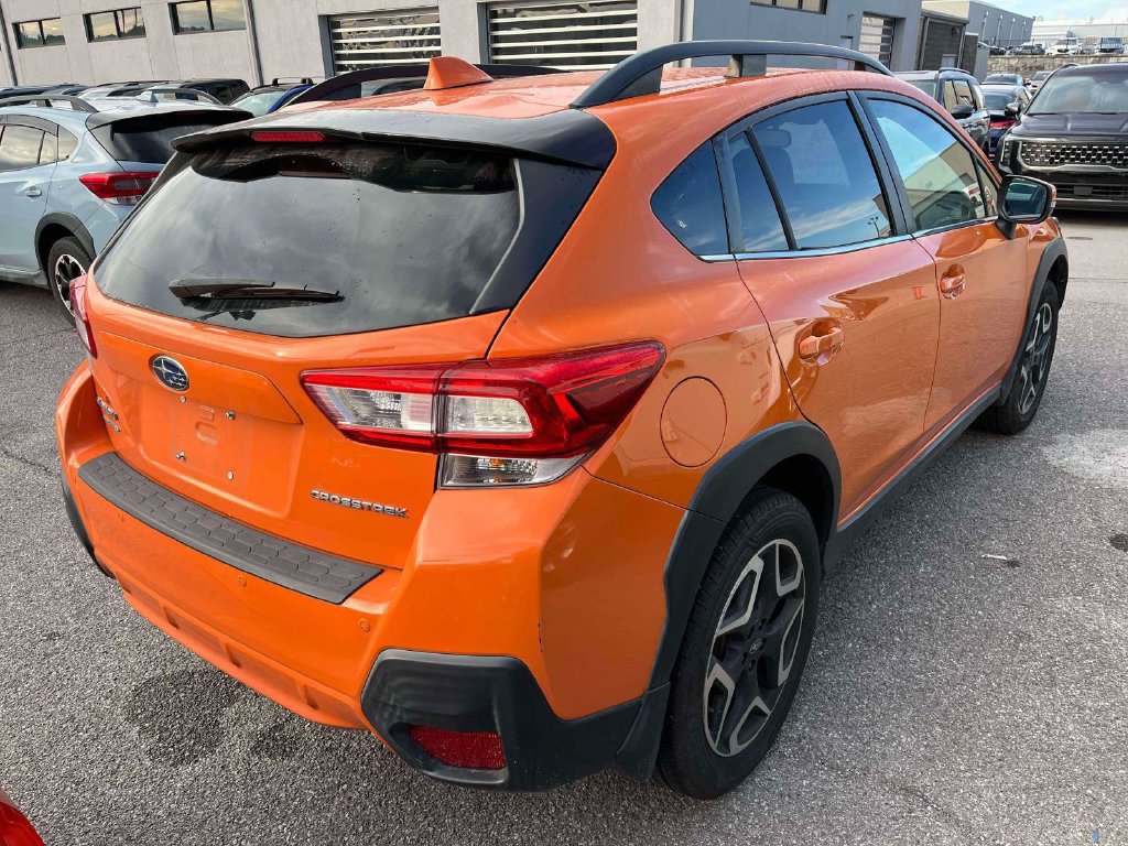 Used 2019 Subaru Crosstrek 2.0i Limited w/ Moonroof Package AWD/4WD image 2