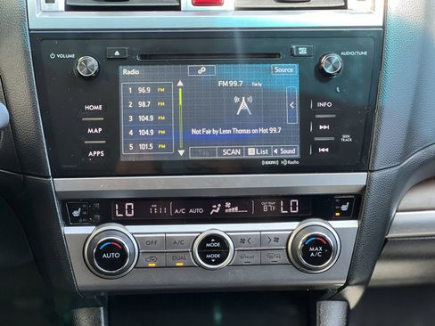 Used 2015 Subaru Outback 3.6R Limited image 16