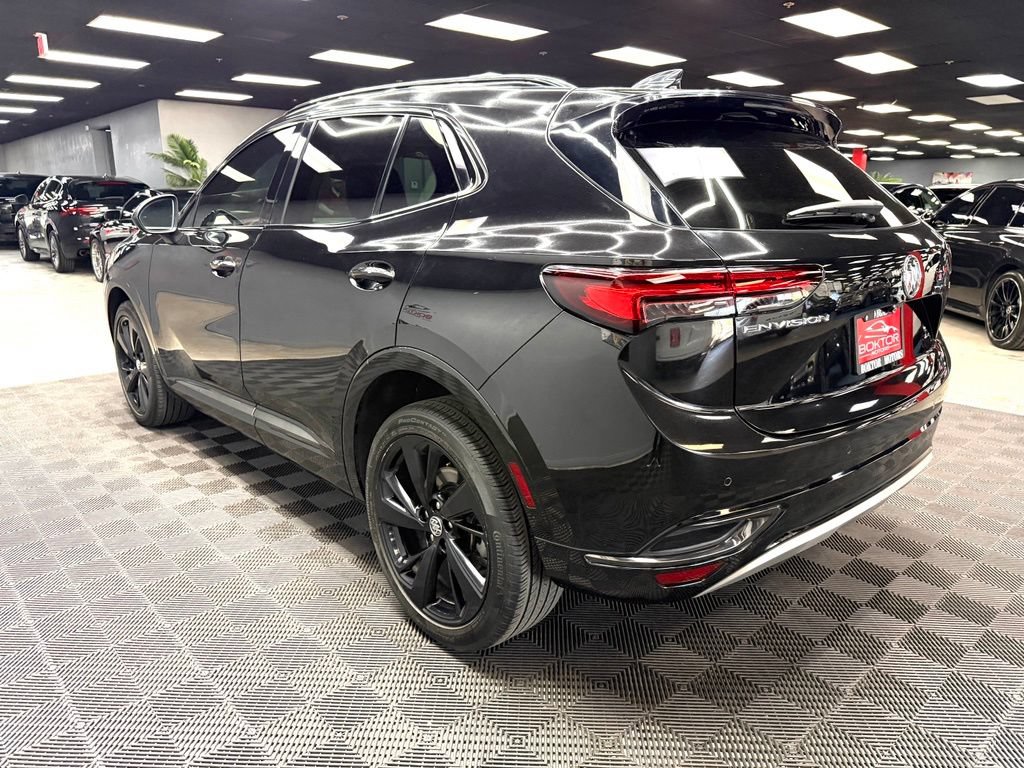 Used 2023 Buick Envision Essence w/ Sport Touring Package FWD image 11