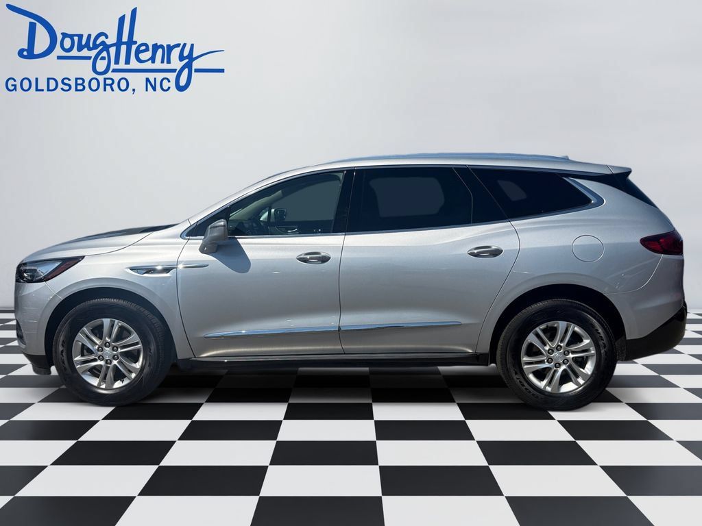 Used 2019 Buick Enclave Essence w/ LPO, Luxury Package AWD/4WD image 2