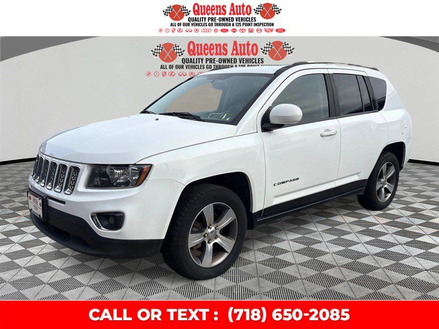Used 2017 Jeep Compass High Altitude AWD/4WD image 2