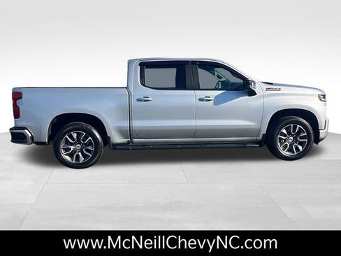 Used 2020 Chevrolet Silverado 1500 RST w/ All-Star Edition image 9