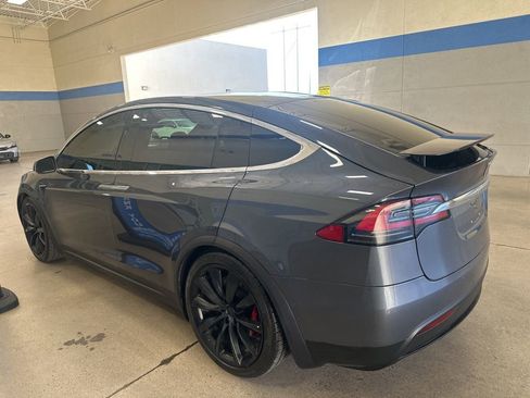 Used 2019 Tesla Model X Performance image 10
