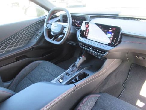 Used 2025 Dodge Charger R/T w/ Quick Order Package 25M R/T image 13