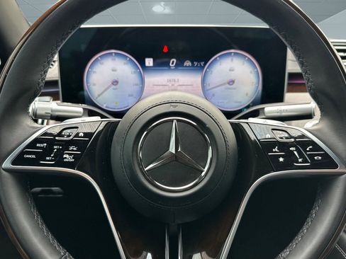 Used 2024 Mercedes-Benz Maybach S 580 4MATIC image 17