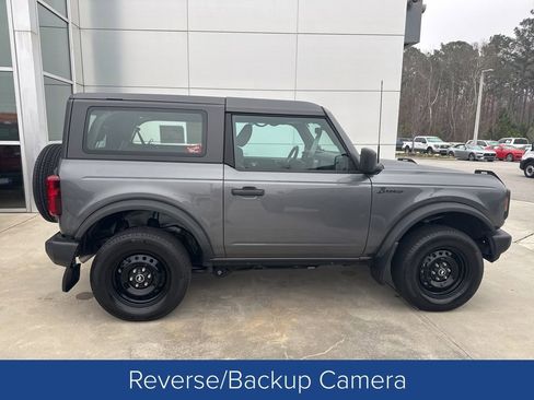 Used 2021 Ford Bronco 2-Door image 3