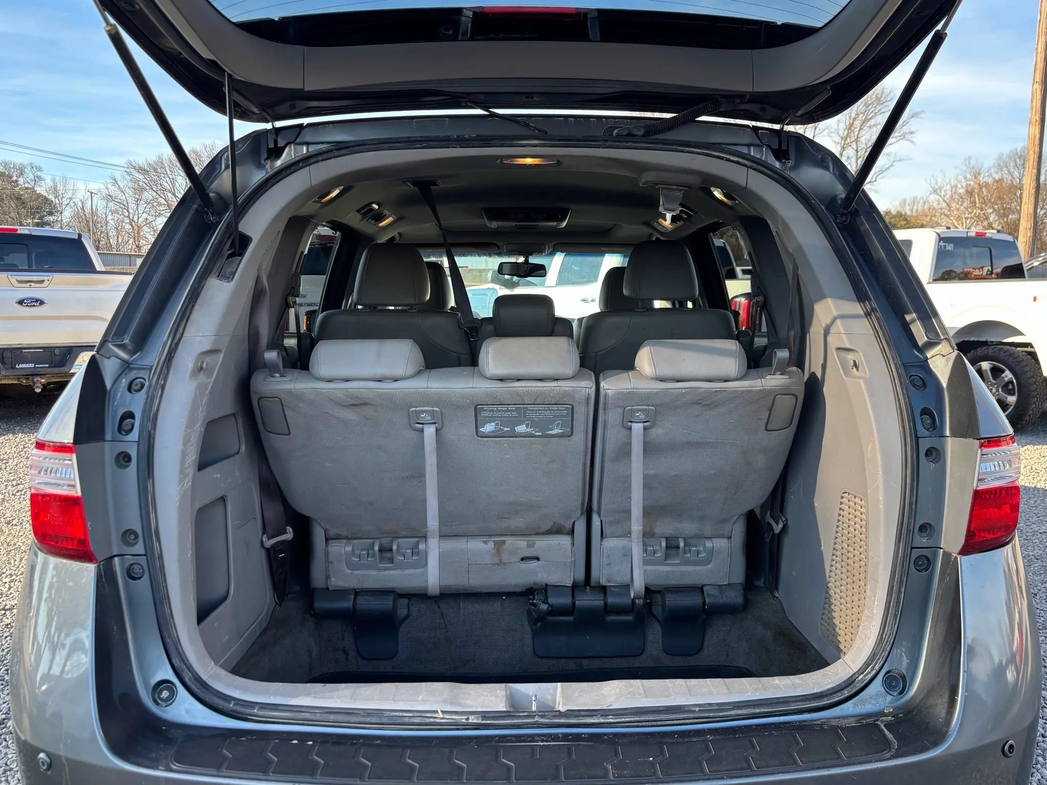 Used 2012 Honda Odyssey Touring image 10
