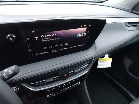 New 2026 Buick Encore GX Avenir w/ Avenir Convenience Package AWD/4WD image 17