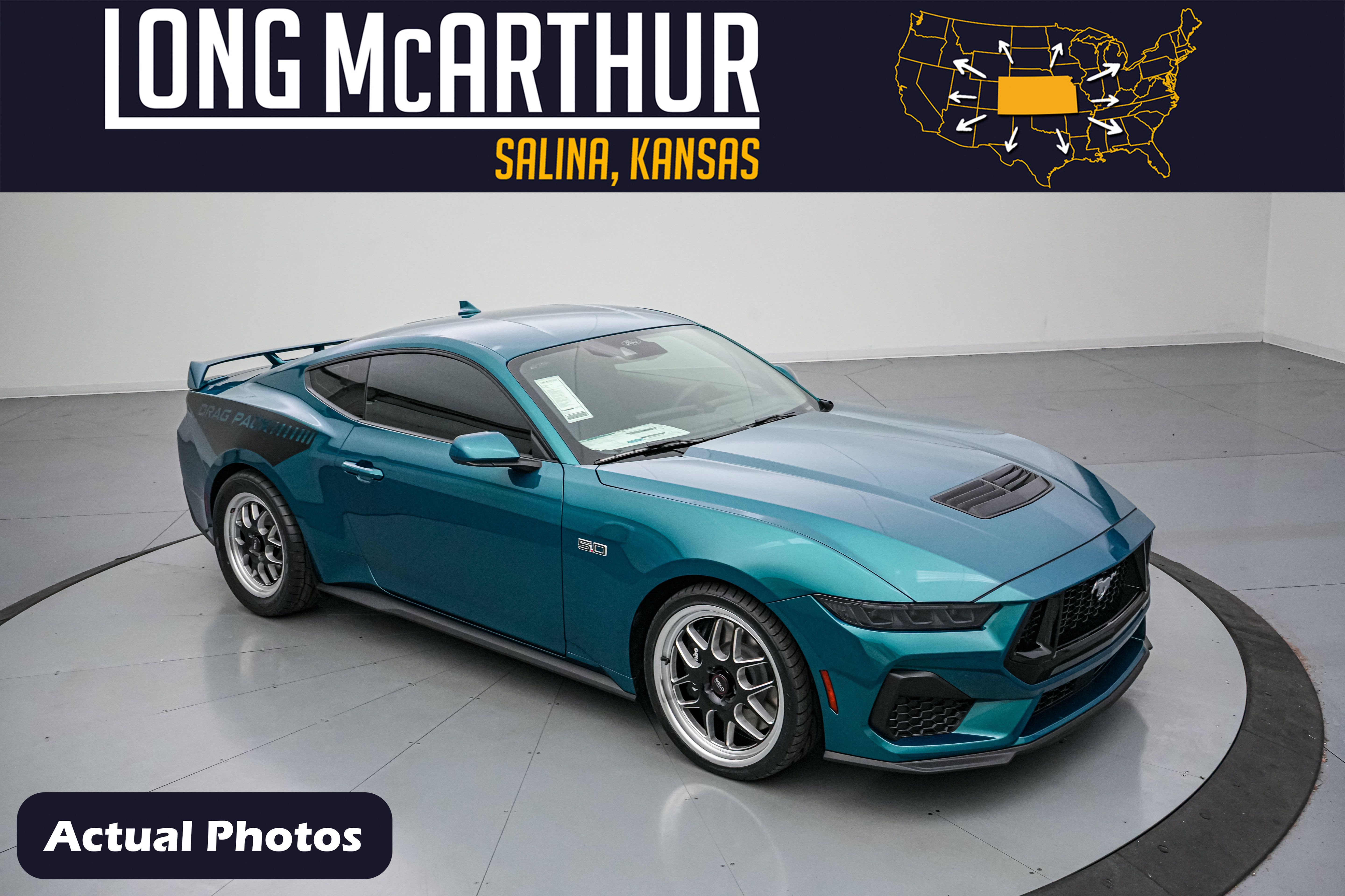 New 2026 Ford Mustang GT w/ GT Performance Package RWD image 1