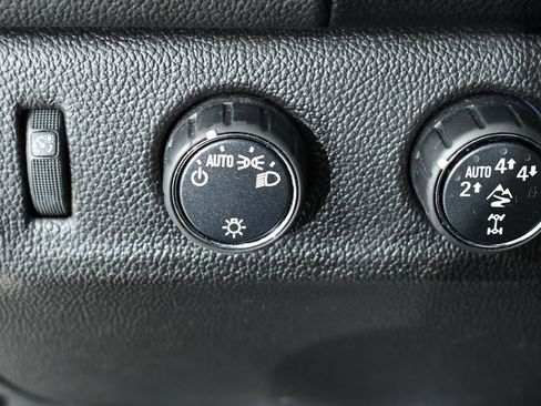 Used 2018 Chevrolet Colorado ZR2 image 29