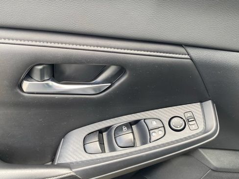 Used 2020 Nissan Sentra SV FWD image 20