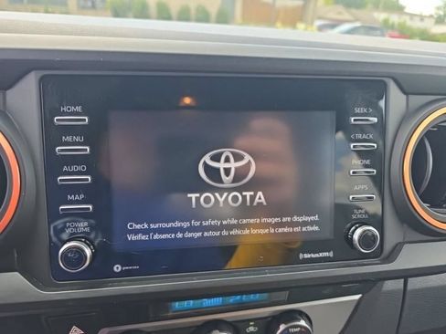 Used 2023 Toyota Tacoma SR AWD/4WD image 16