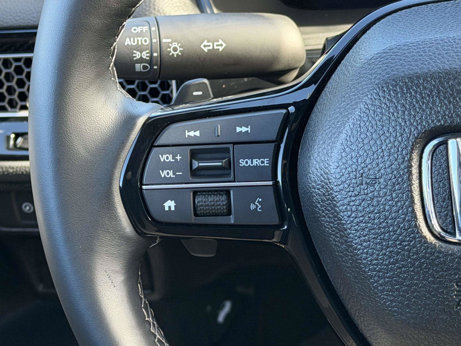 Certified 2025 Honda Civic Sport image 18