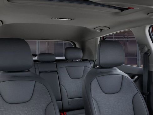 New 2025 Kia Niro SX Touring FWD image 27