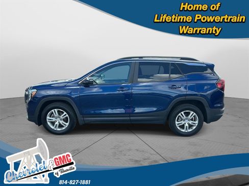 Used 2023 GMC Terrain SLE w/ Driver Convenience Package AWD/4WD image 9