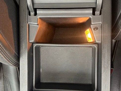 Used 2022 Chevrolet Traverse High Country image 25