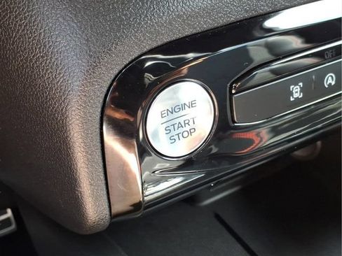 Certified 2024 Ford Escape ST-Line w/ Tech Pack #1 AWD/4WD image 22
