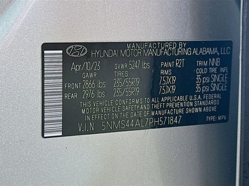 Used 2023 Hyundai Santa Fe Limited image 31