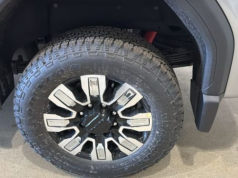 New 2026 GMC Sierra 2500 Denali AWD/4WD image 10