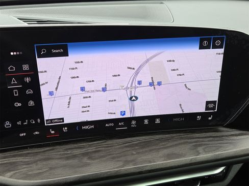 Used 2025 Audi Q5 Premium Plus w/ Premium Plus image 19