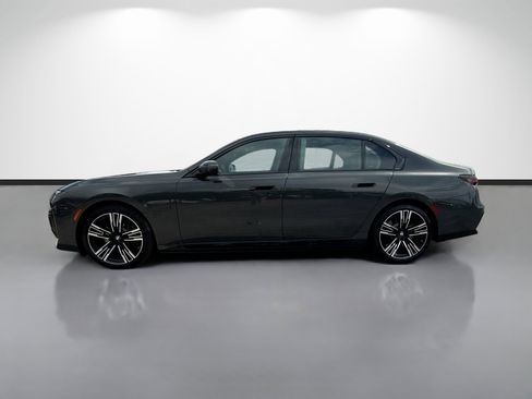 New 2026 BMW 750e xDrive AWD/4WD image 6