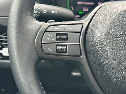 Used 2025 Honda Accord EX-L image 27