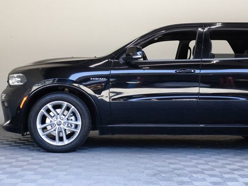 Used 2022 Dodge Durango R/T RWD image 9