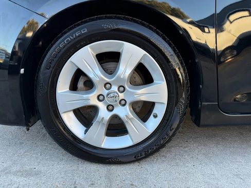 Used 2011 Toyota Sienna SE w/ Preferred Pkg image 22