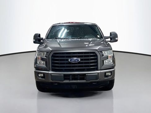Used 2015 Ford F150 XLT w/ Equipment Group 302A Luxury AWD/4WD image 2