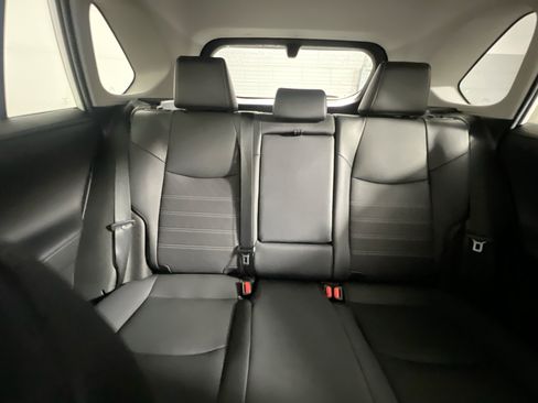 Used 2021 Toyota RAV4 Limited w/ Limited Grade Weather Package AWD/4WD image 33