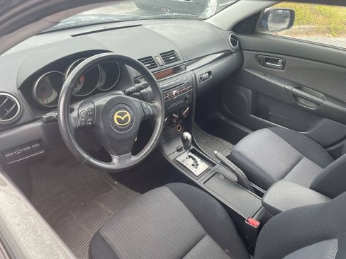 Used 2009 MAZDA MAZDA3 i Touring Value FWD image 17