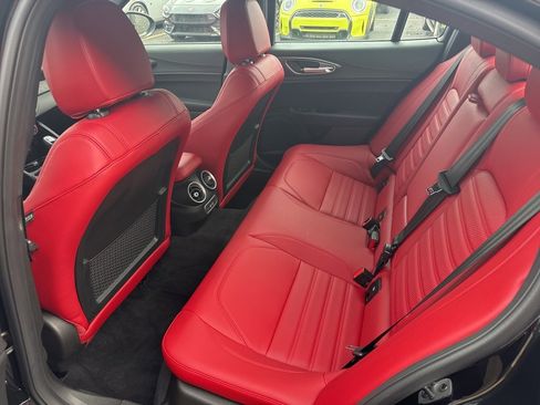 New 2024 Alfa Romeo Giulia Quadrifoglio image 15