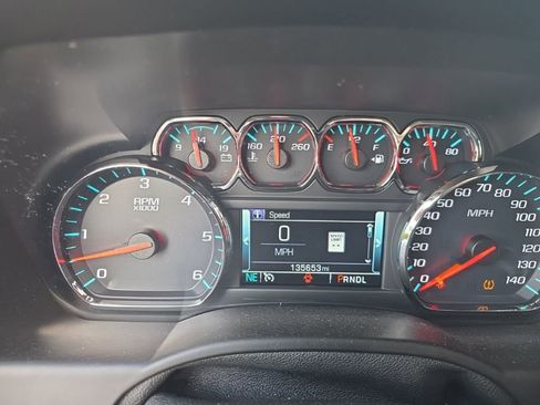 Used 2018 Chevrolet Tahoe LT image 11