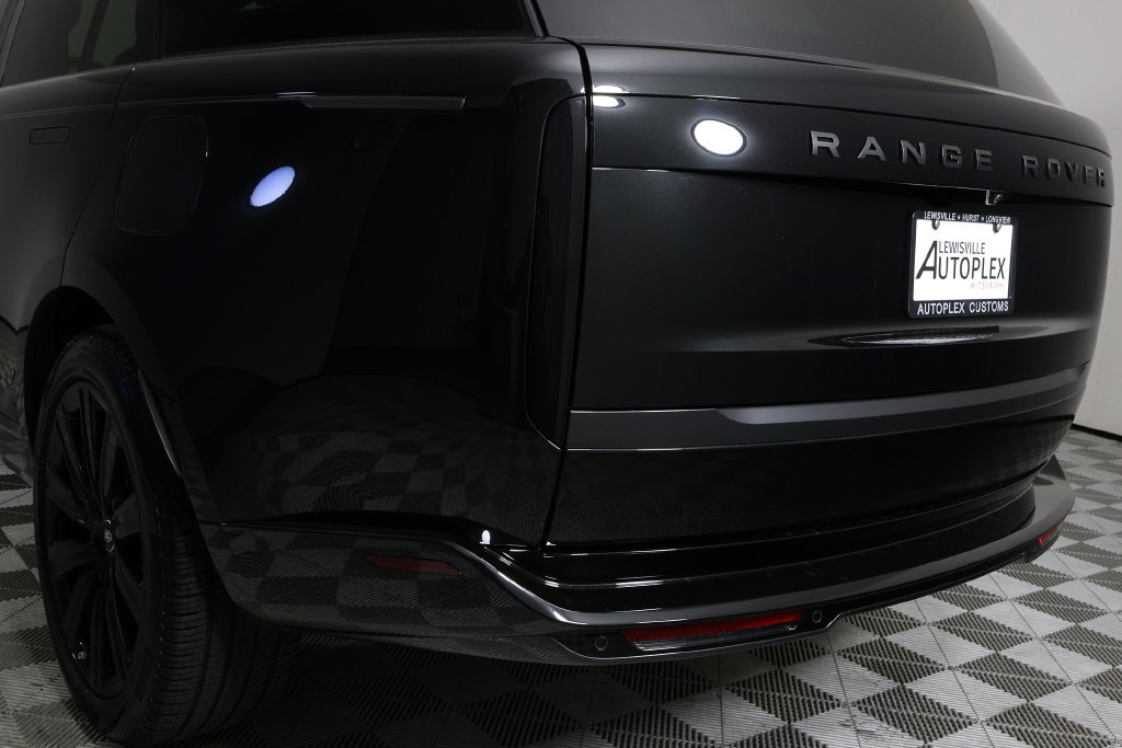 Used 2025 Land Rover Range Rover SE AWD/4WD image 49