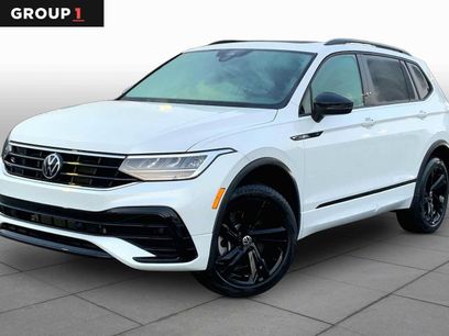 Used 2023 Volkswagen Tiguan SE R-Line