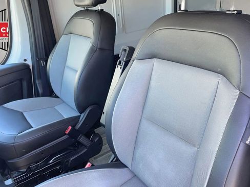 Used 2025 RAM ProMaster 2500 w/ Convenience Group FWD image 25