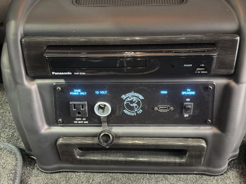 New 2025 Chevrolet Express 2500 image 50