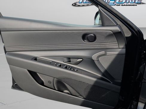 New 2026 Hyundai Elantra SEL Sport Premium image 30