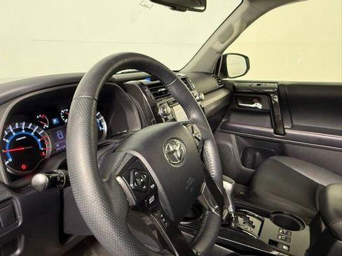 Used 2019 Toyota 4Runner TRD Off-Road Premium AWD/4WD image 50