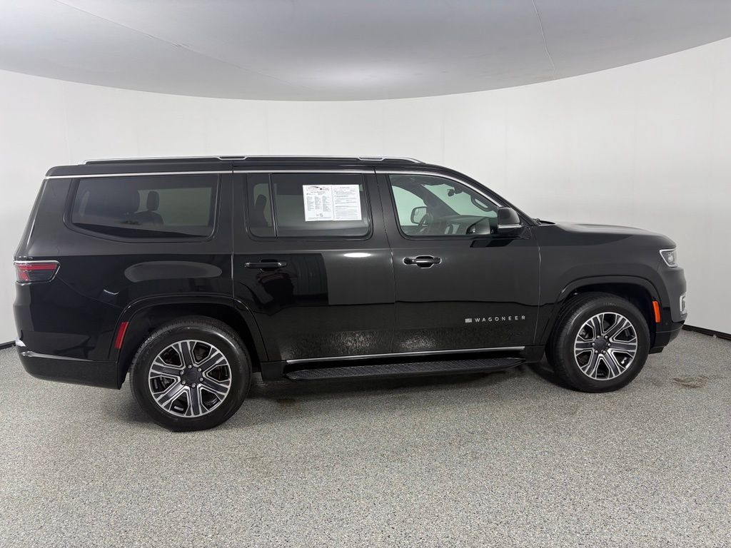Used 2023 Jeep Wagoneer 4WD w/ Premium Group I image 8