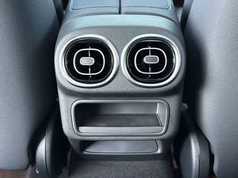Certified 2026 Mercedes-Benz GLC 300 4MATIC image 29