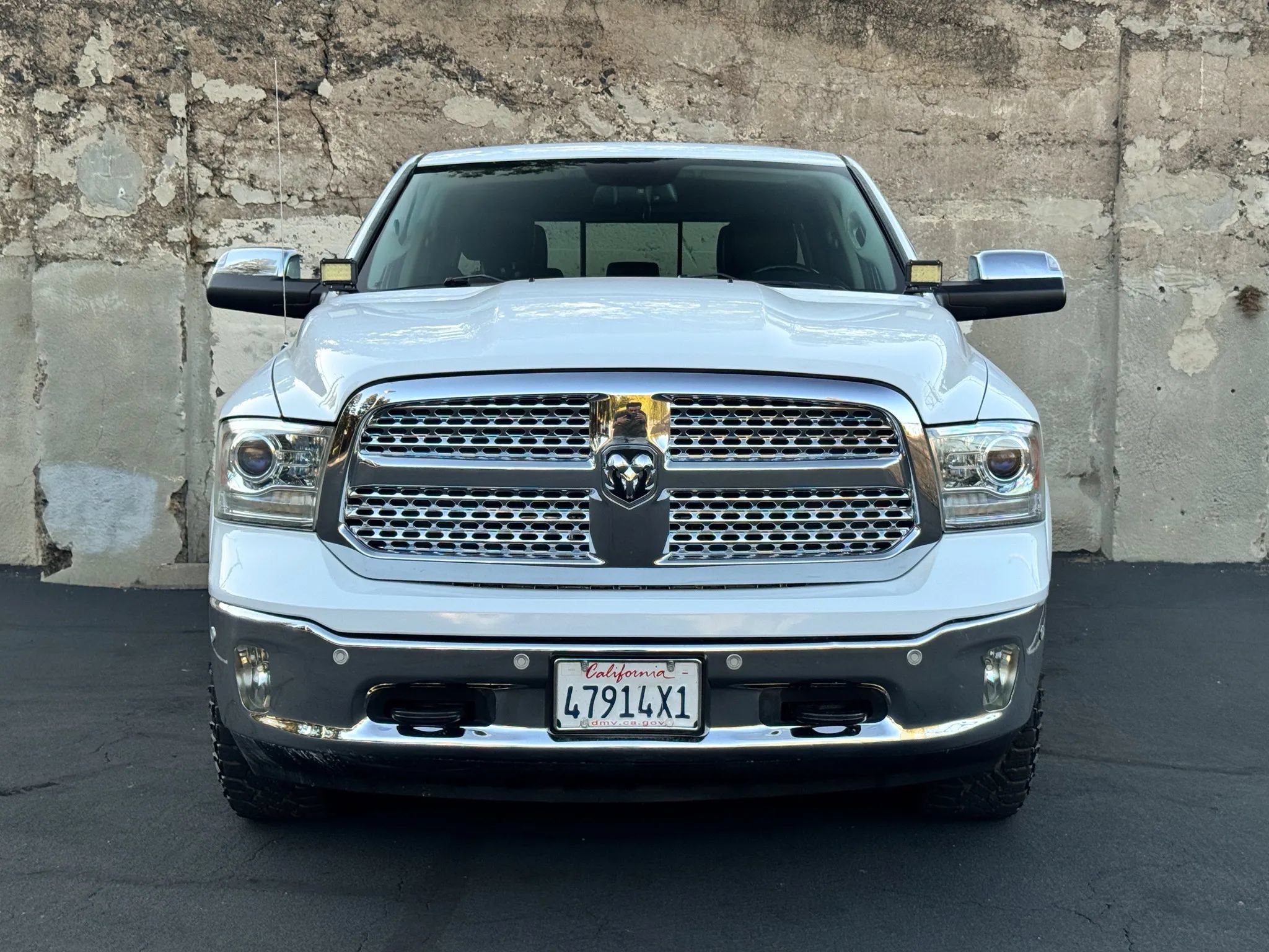 Used 2017 RAM 1500 Laramie w/ Convenience Group AWD/4WD image 13