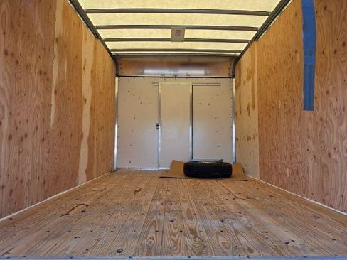 Used 2024 Mercedes-Benz Sprinter 3500 image 34